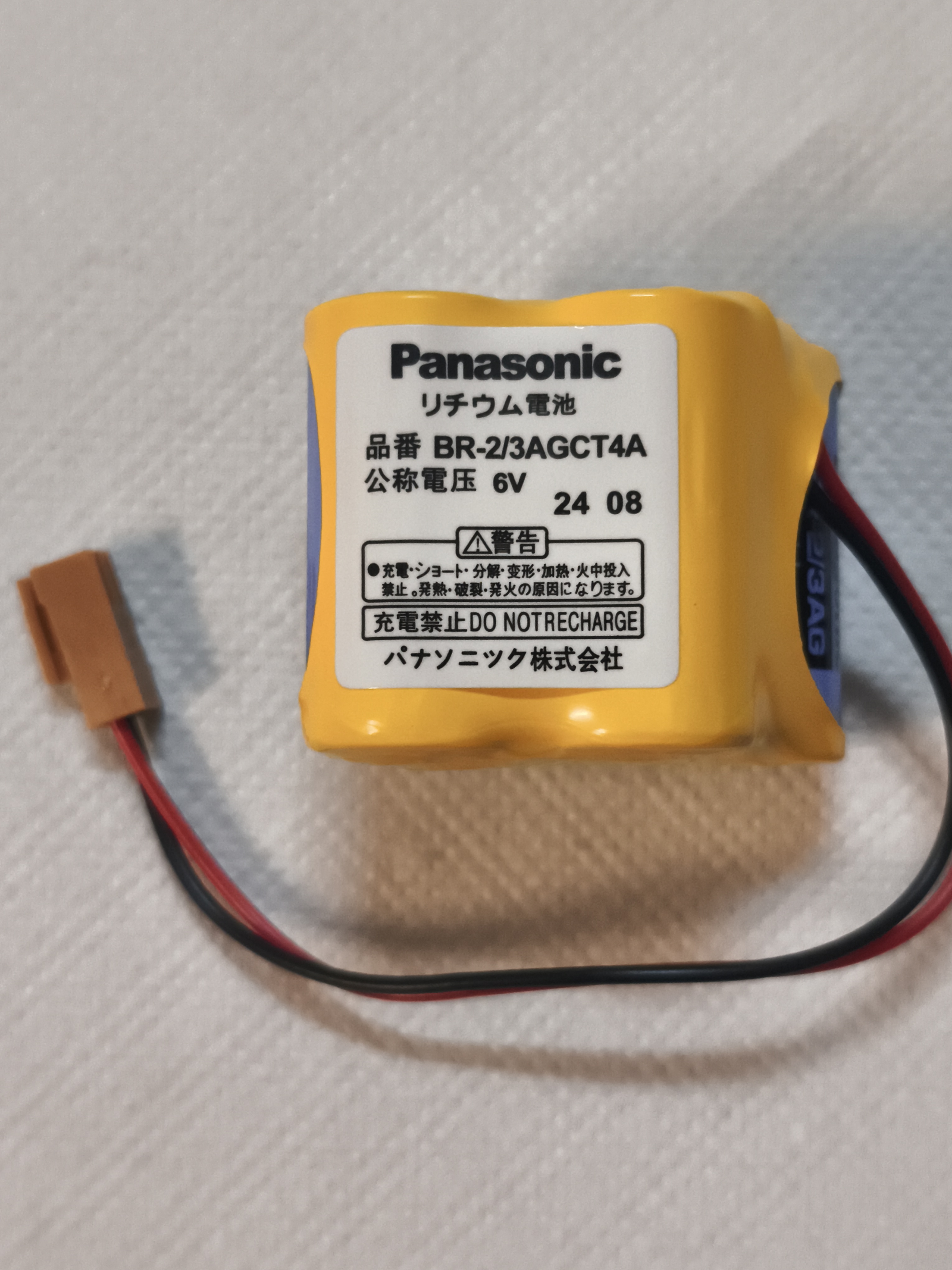 BR-2/3AGCT4A.  6V