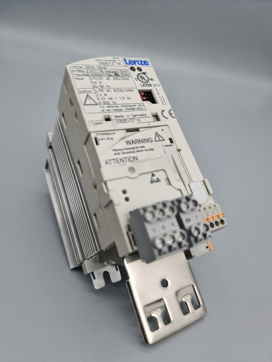 Inverter serie 8200 vector E82EV371_2C